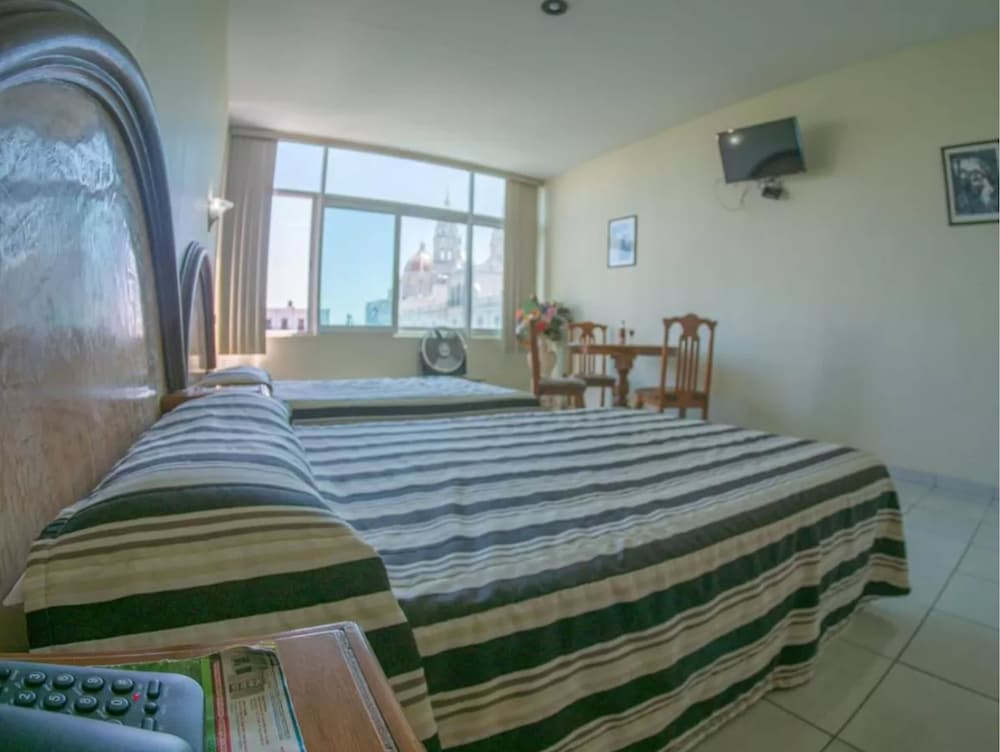 Standard Room, Multiple Beds photo 1