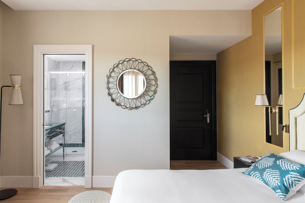 Executive Double Room, Balcony, City View photo 2