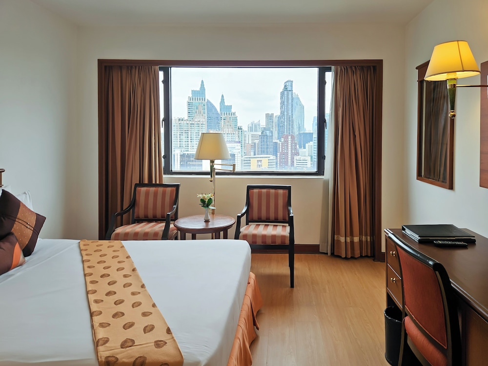 Deluxe Suite photo 3