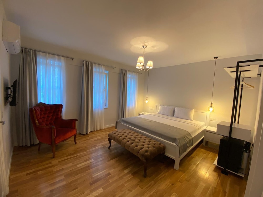 Deluxe Double Room photo 2
