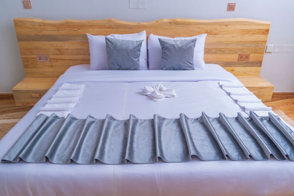 Luxury Double Room, Lake View photo 1