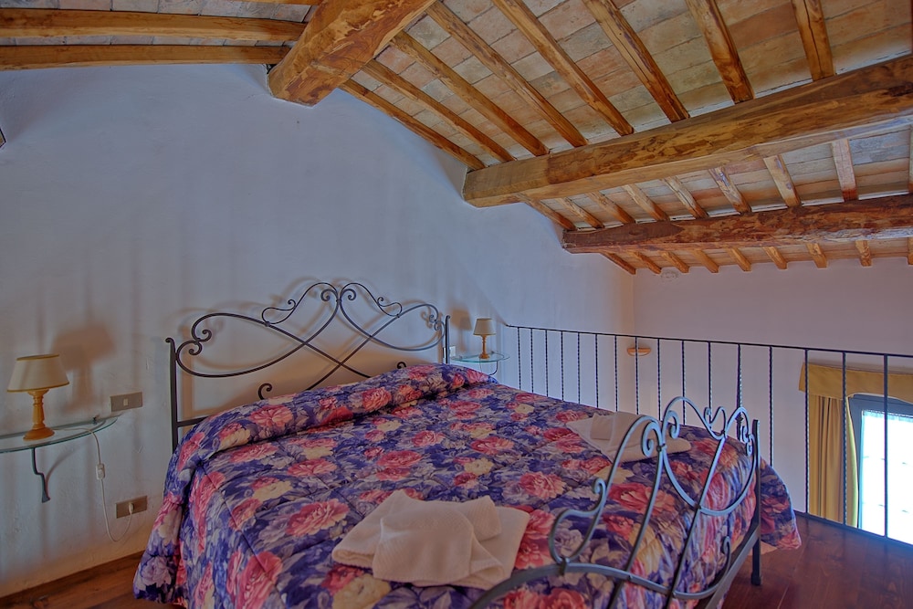 Panoramic Apartment, 2 Bedrooms (Ciliegio 13) photo 2