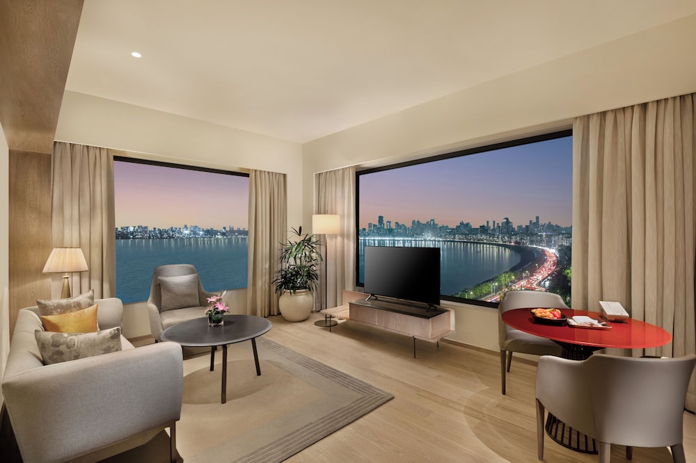 Suite (Trident)