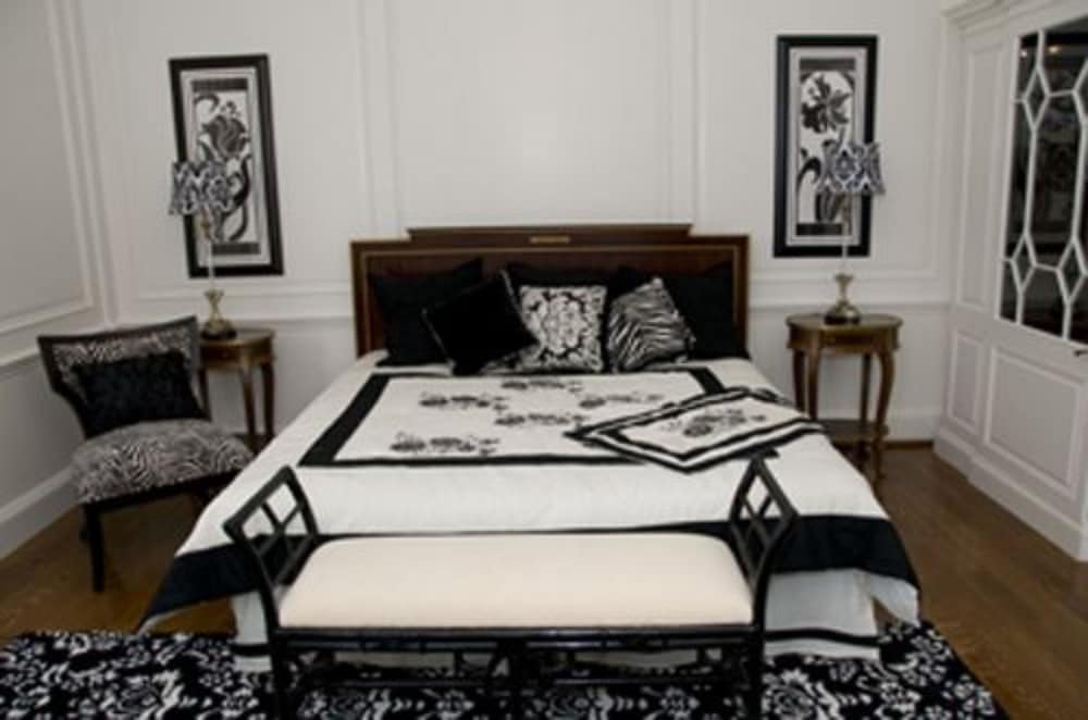 Deluxe Room, Accessible, Private Bathroom (Gatsby Room) photo 3