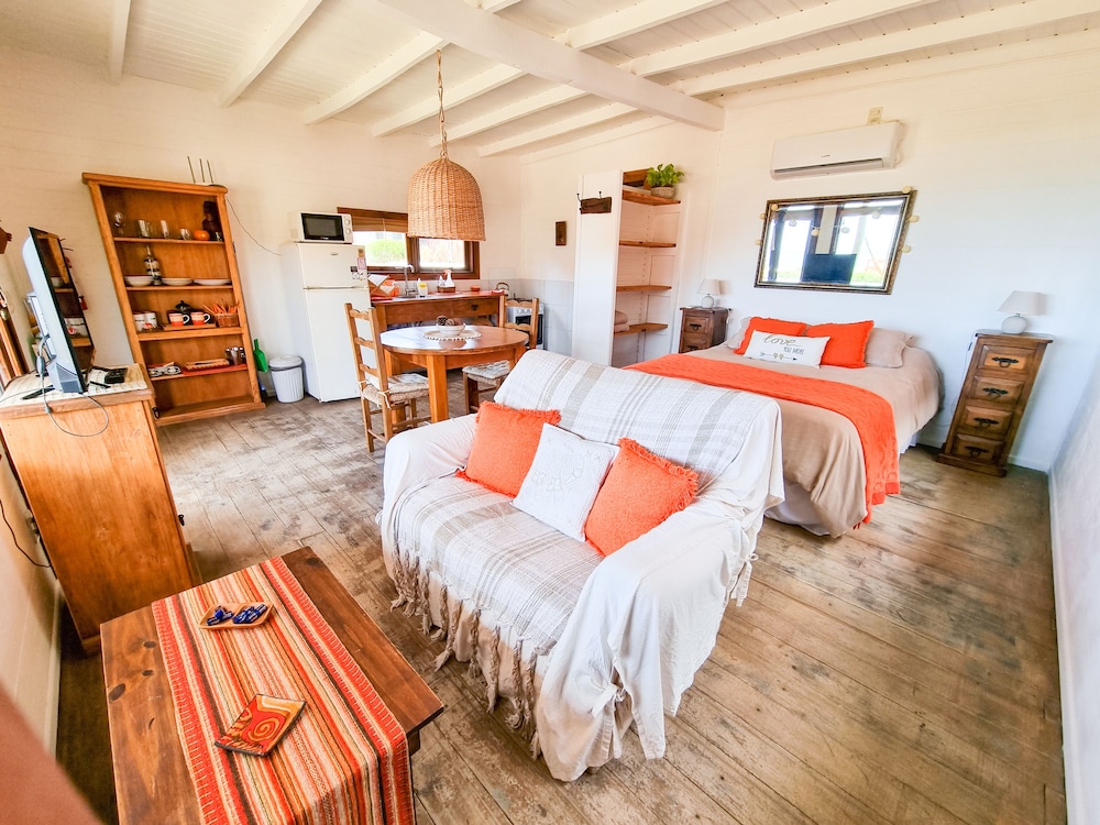 Exclusive House photo 1