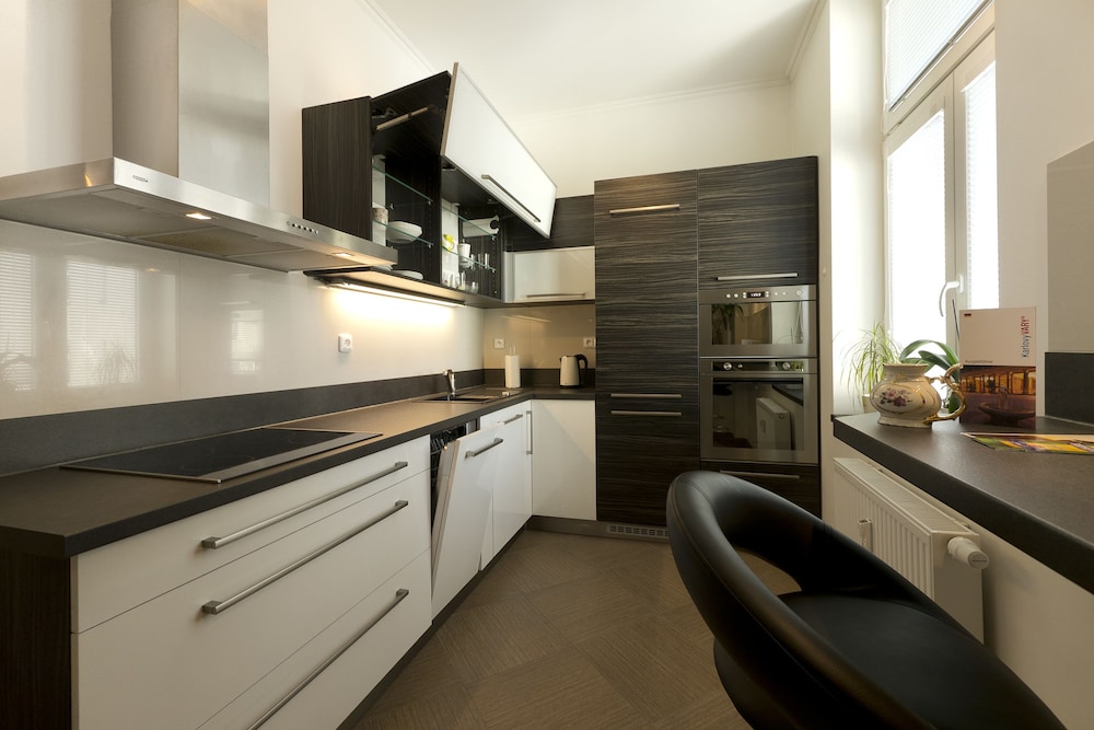 Royal Apartment, 2 Bedrooms photo 1