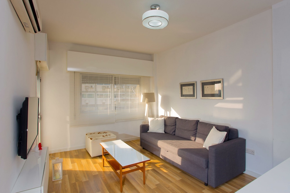 City Apartment photo 1