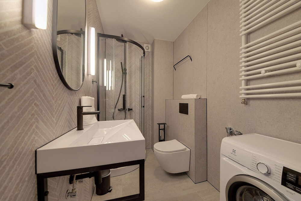 Apartment - Photo 19