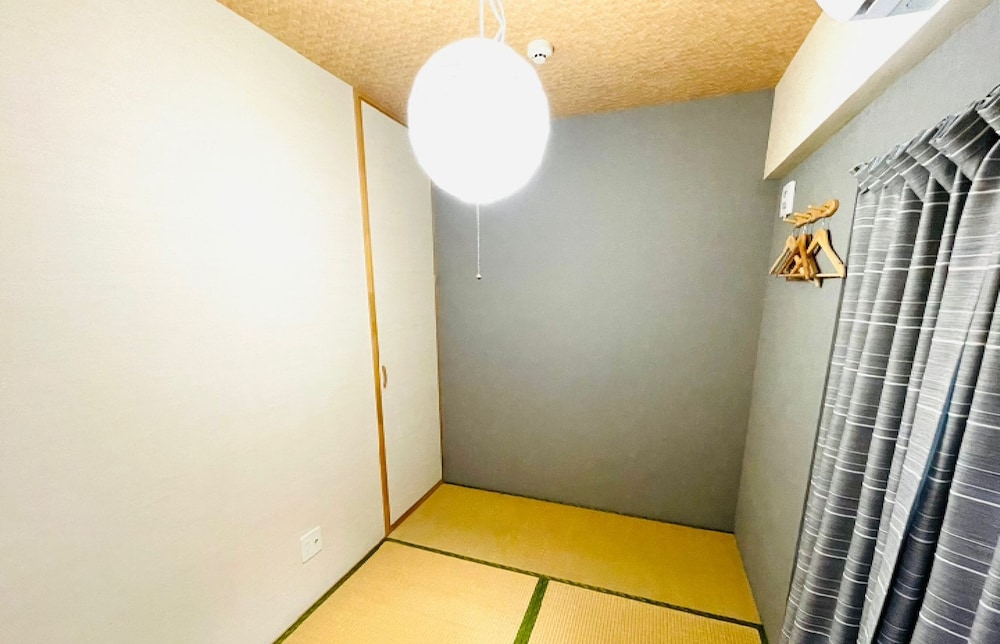 Apartment (302) - Photo 3