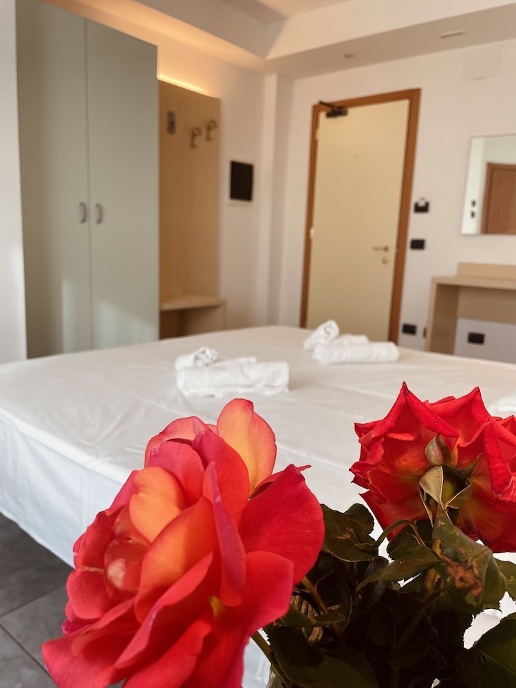 Comfort Room photo 3