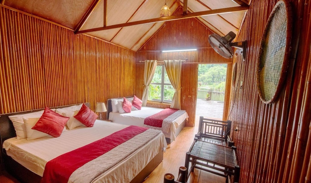 Bungalow Triple, River View photo 3