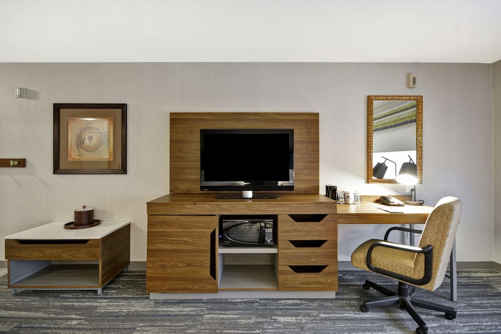 Room, Accessible, Non Smoking - Photo 3