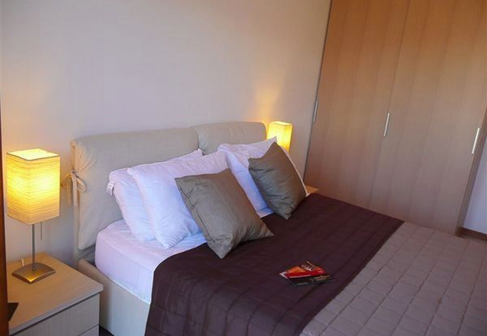 Family Apartment, Multiple Bedrooms, Mountainside (Vista d'Oro Ulivo Apt. 7) photo 1