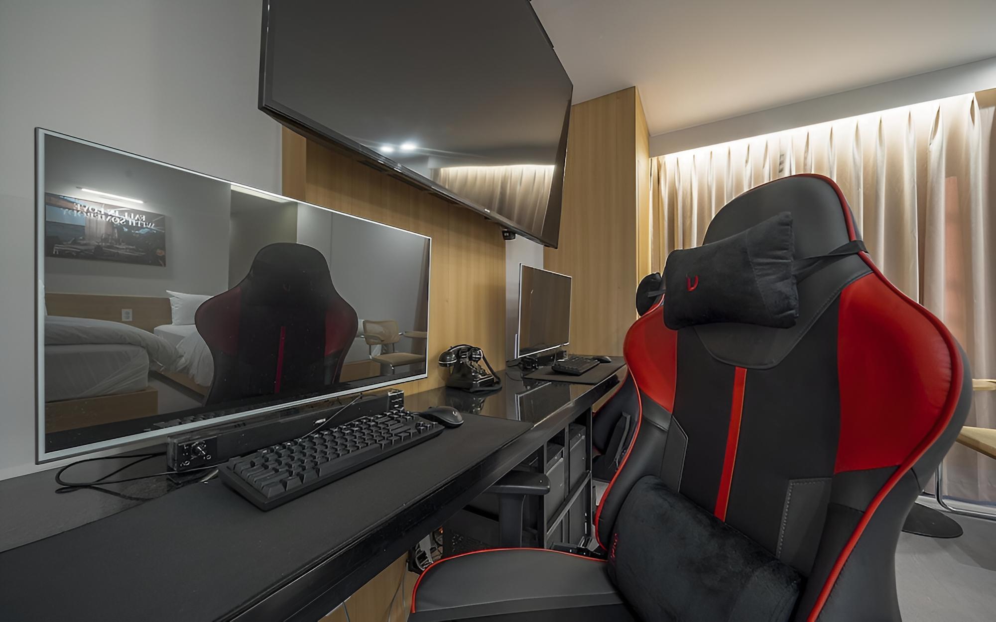 Room (Signature Twin couple PC (RTX3060/32 ) - Photo 10