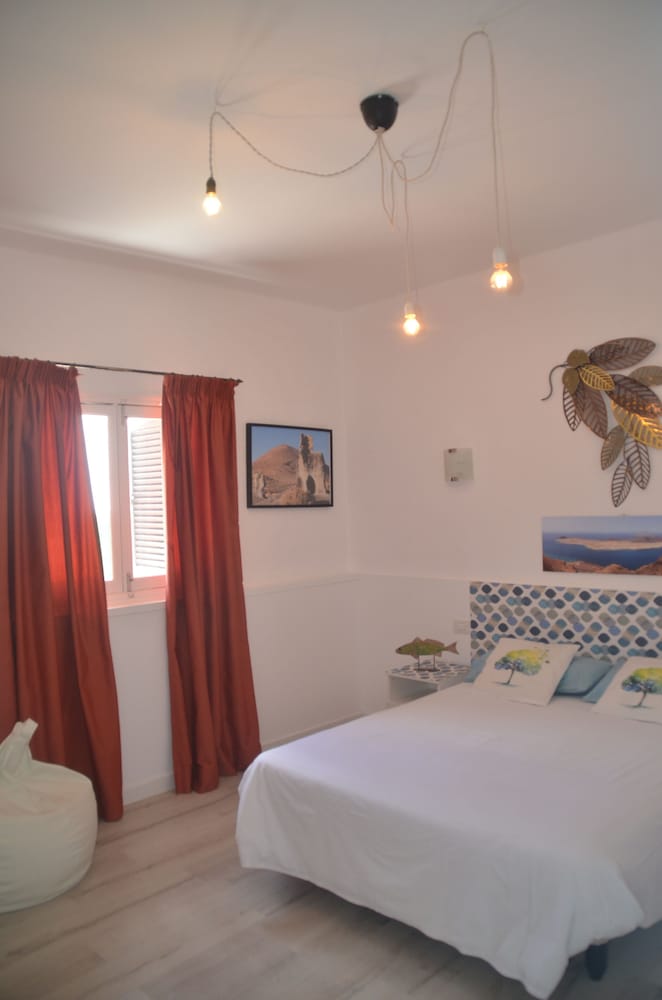Habitación Cuádruple Básica