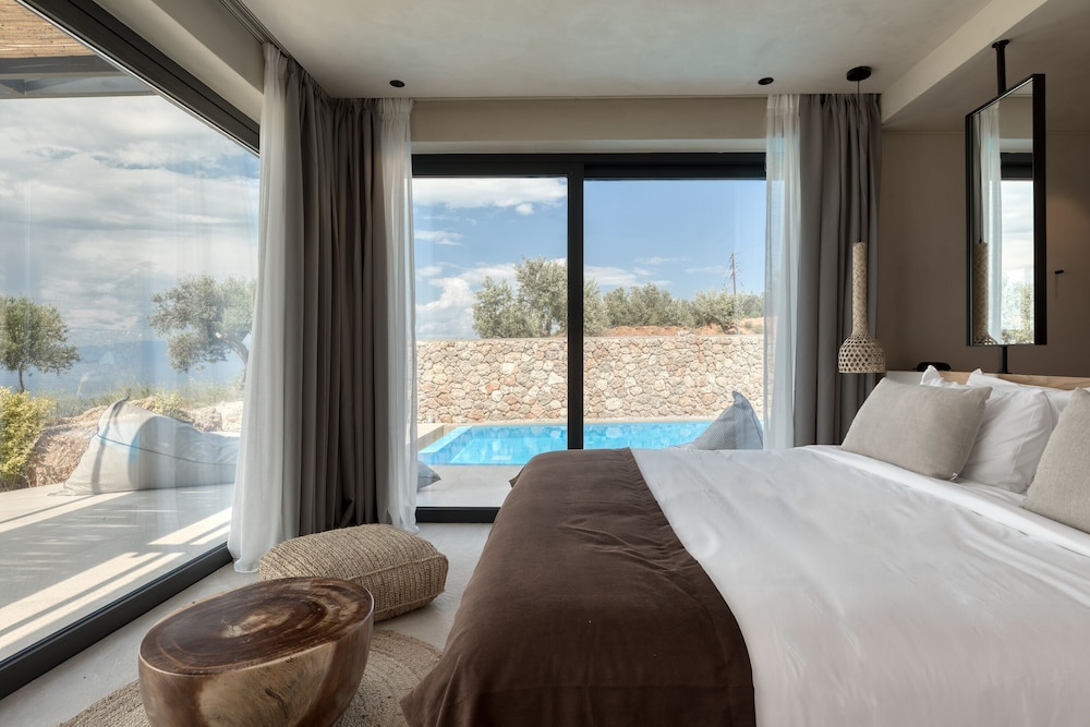 Junior Suite, 1 Bedroom, Private Pool, Sea View - Photo 12