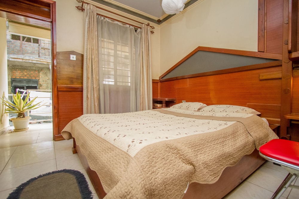 Standard Twin Room photo 1
