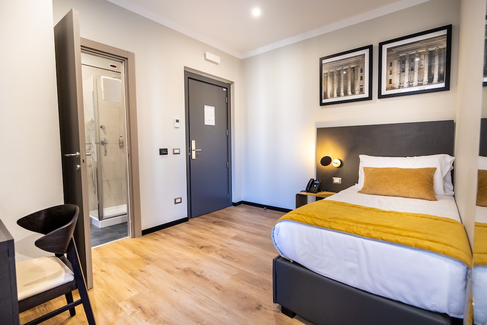 Comfort Single Room