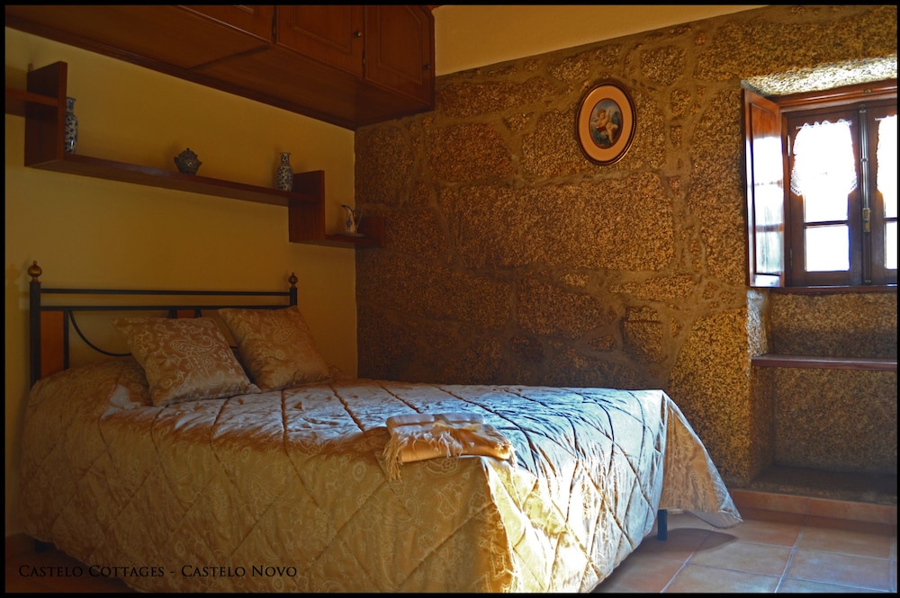 House, 1 Double Bed with Sofa bed, Mountain View, Mountainside photo 1