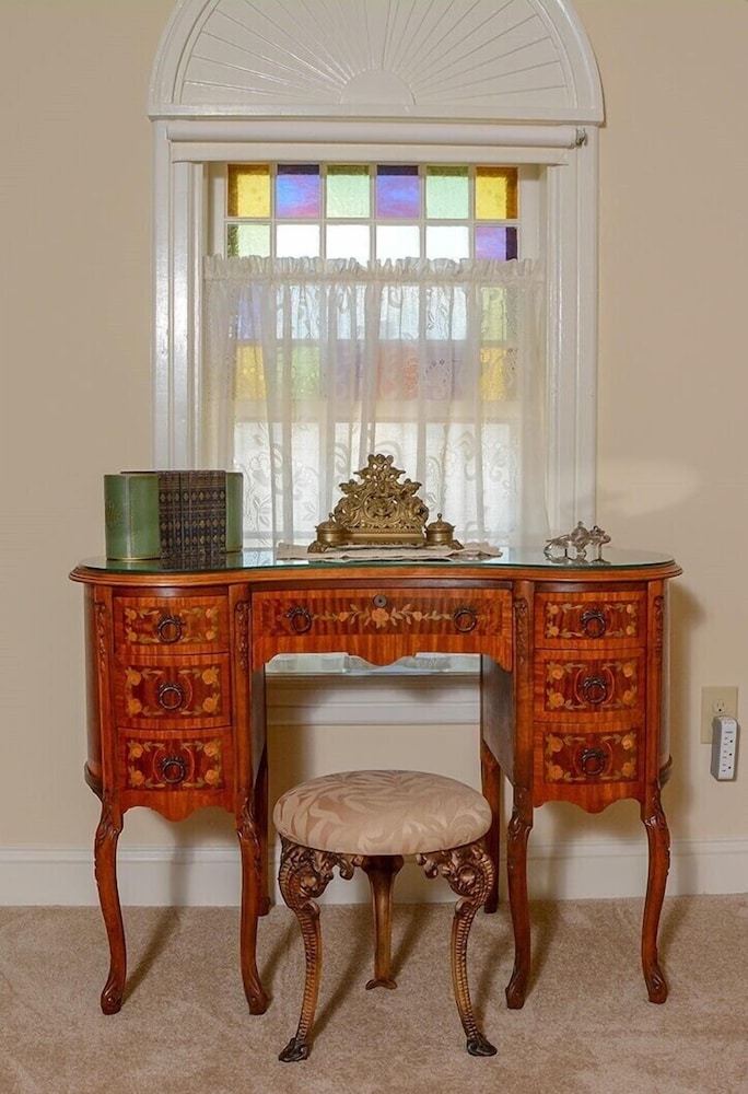 Rapunzel Suite photo 3