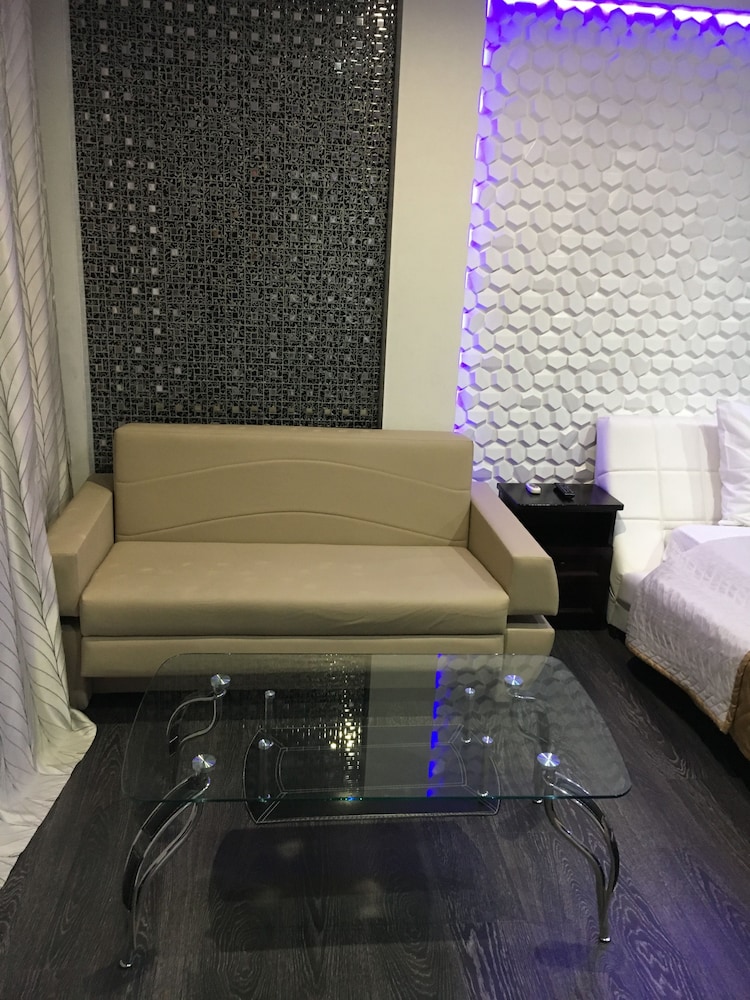 Deluxe Room, Hot Tub (Chivas) photo 2