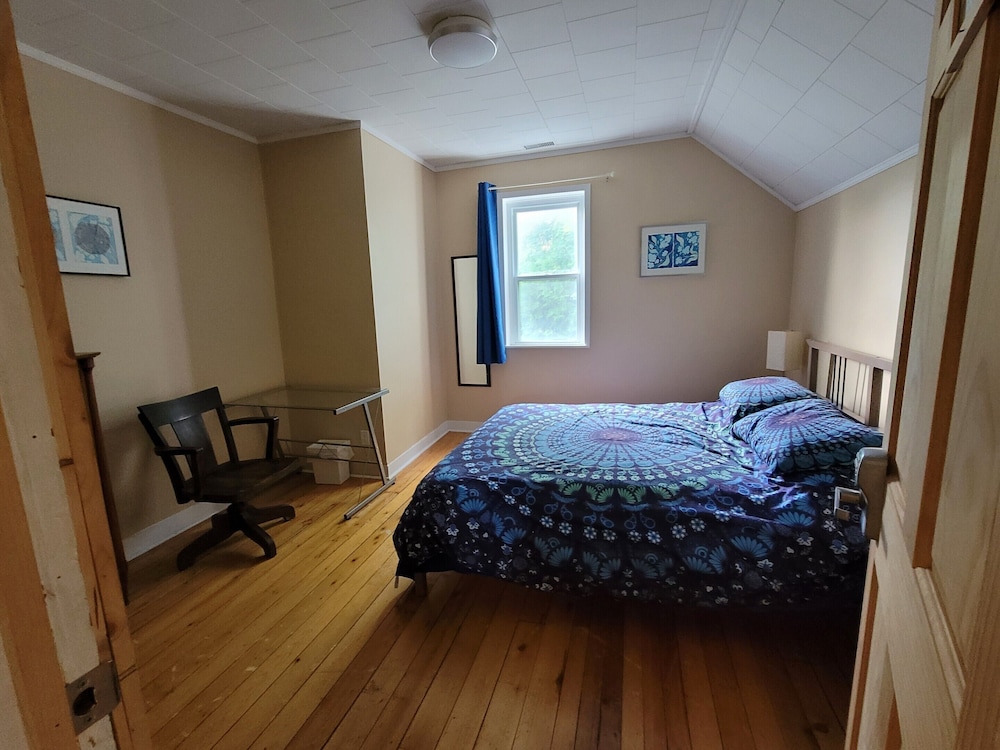 Comfort Room photo 2