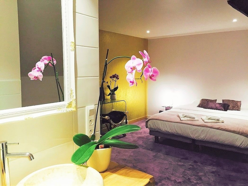 Luxury Double Room, 1 King Bed photo 1