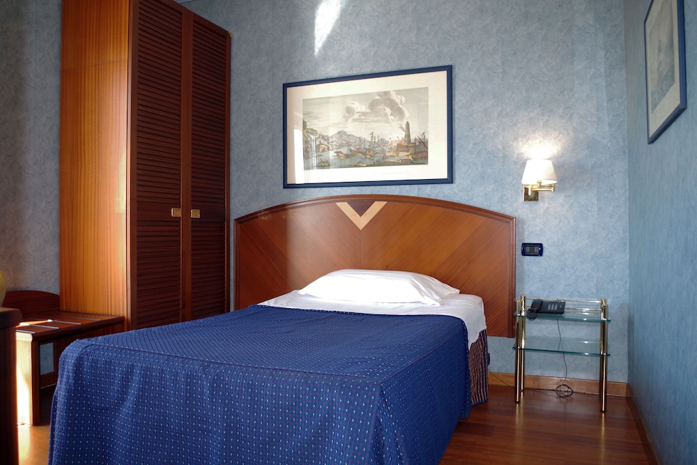 Superior Single Room