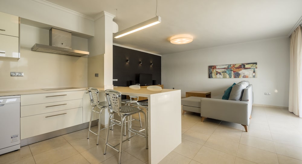 Superior Villa, 2 Bedrooms (4 people)