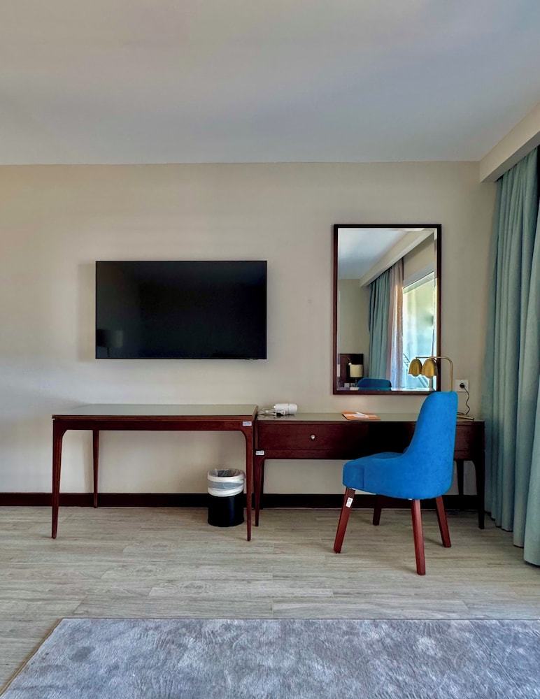 Standard Double or Twin Room, Sea View - Photo 5
