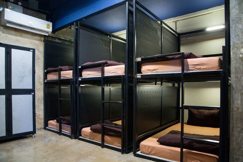 Shared Dormitory, Mixed Dorm, Shared Bathroom (First floor, Bed in 14-bed) photo 1