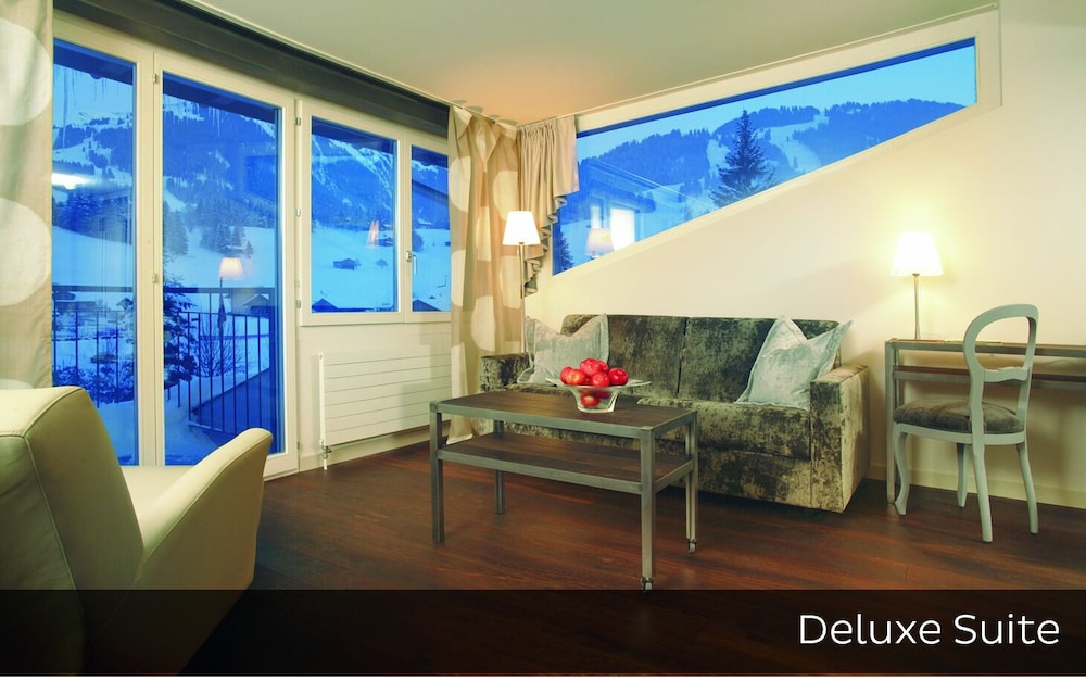 Deluxe Suite photo 2