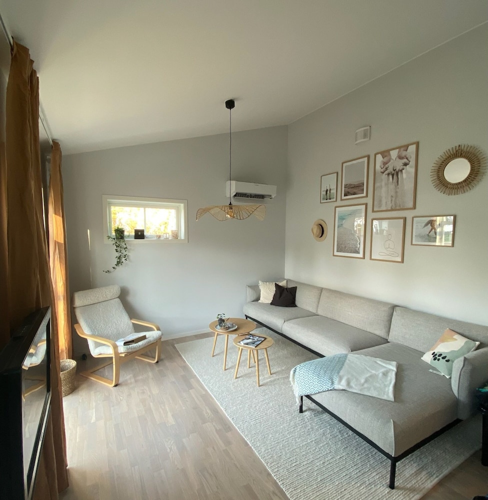 Comfort House, 2 Bedrooms, Accessible, Ocean View (Hus 12)