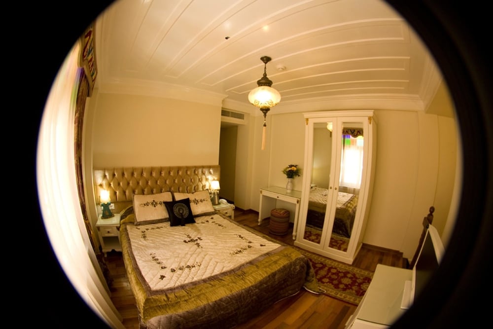 Family Duplex (Entrance To The Garden ) photo 2