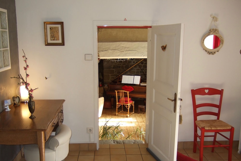 Superior Double Room - Photo 2
