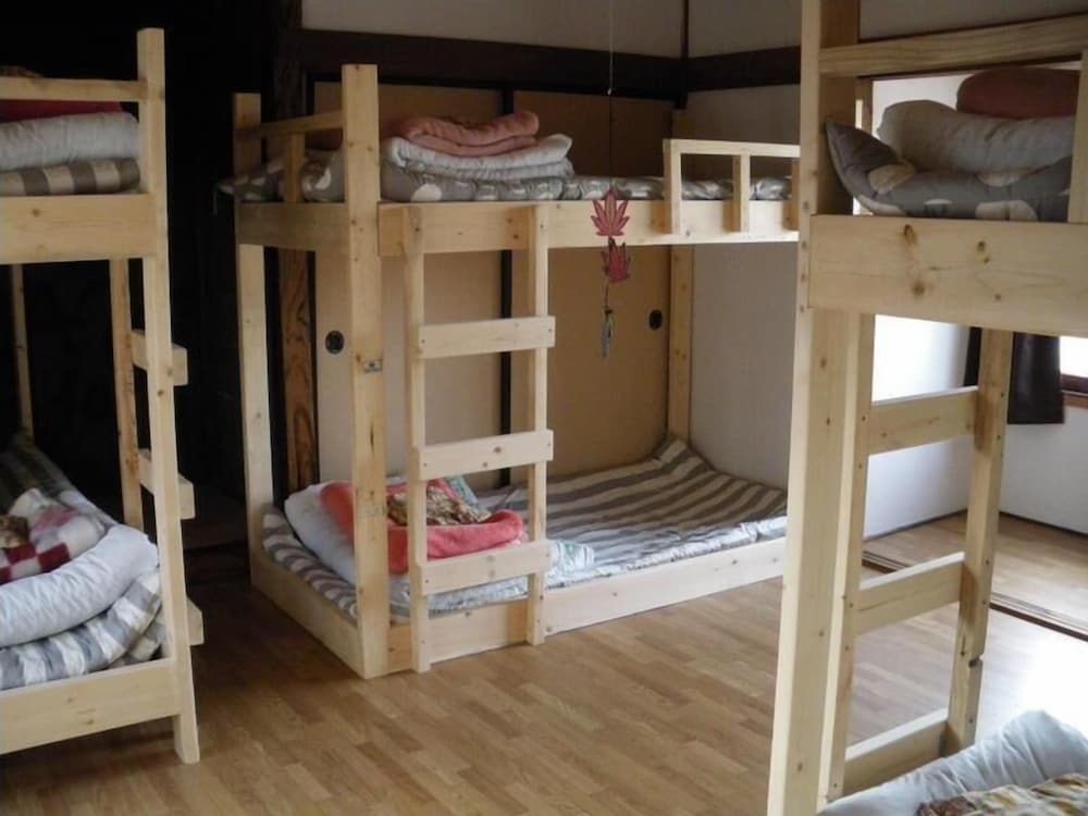 Shared Dormitory, Men only photo 1