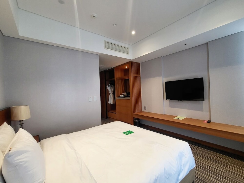 Standard Double Room photo 2