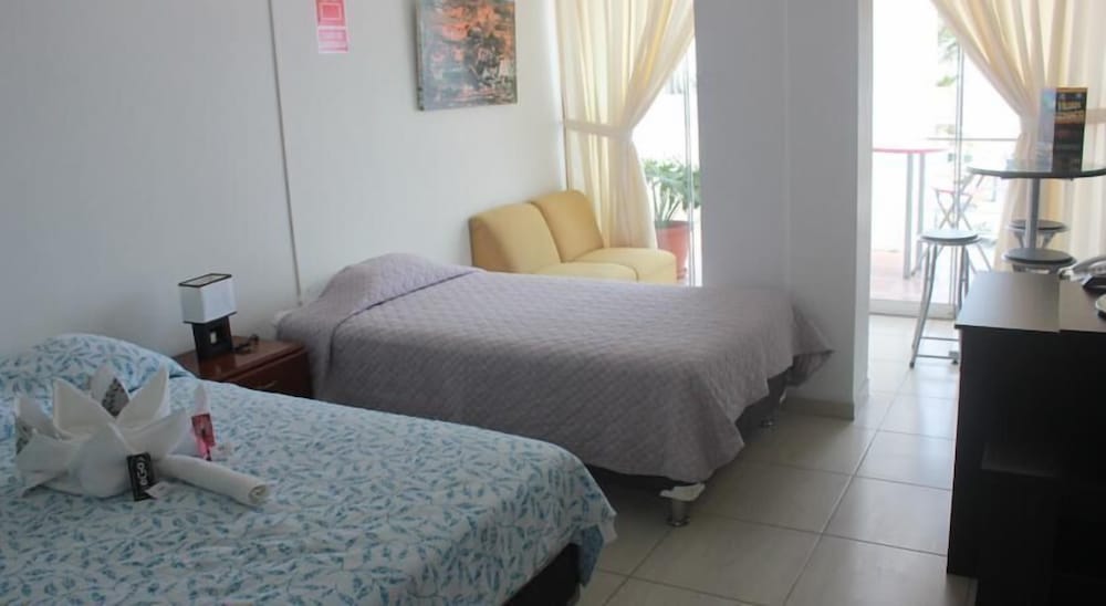 Twin Room, Beach View photo 1