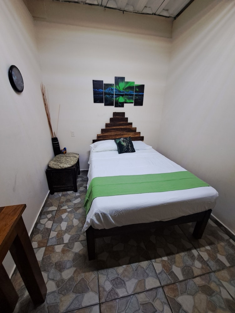 Basic Double Room, 1 Double Bed, Non Smoking photo 1