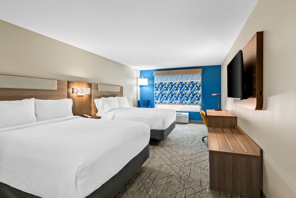 Suite, 2 Queen Beds (Additional Living Area) - Photo 1
