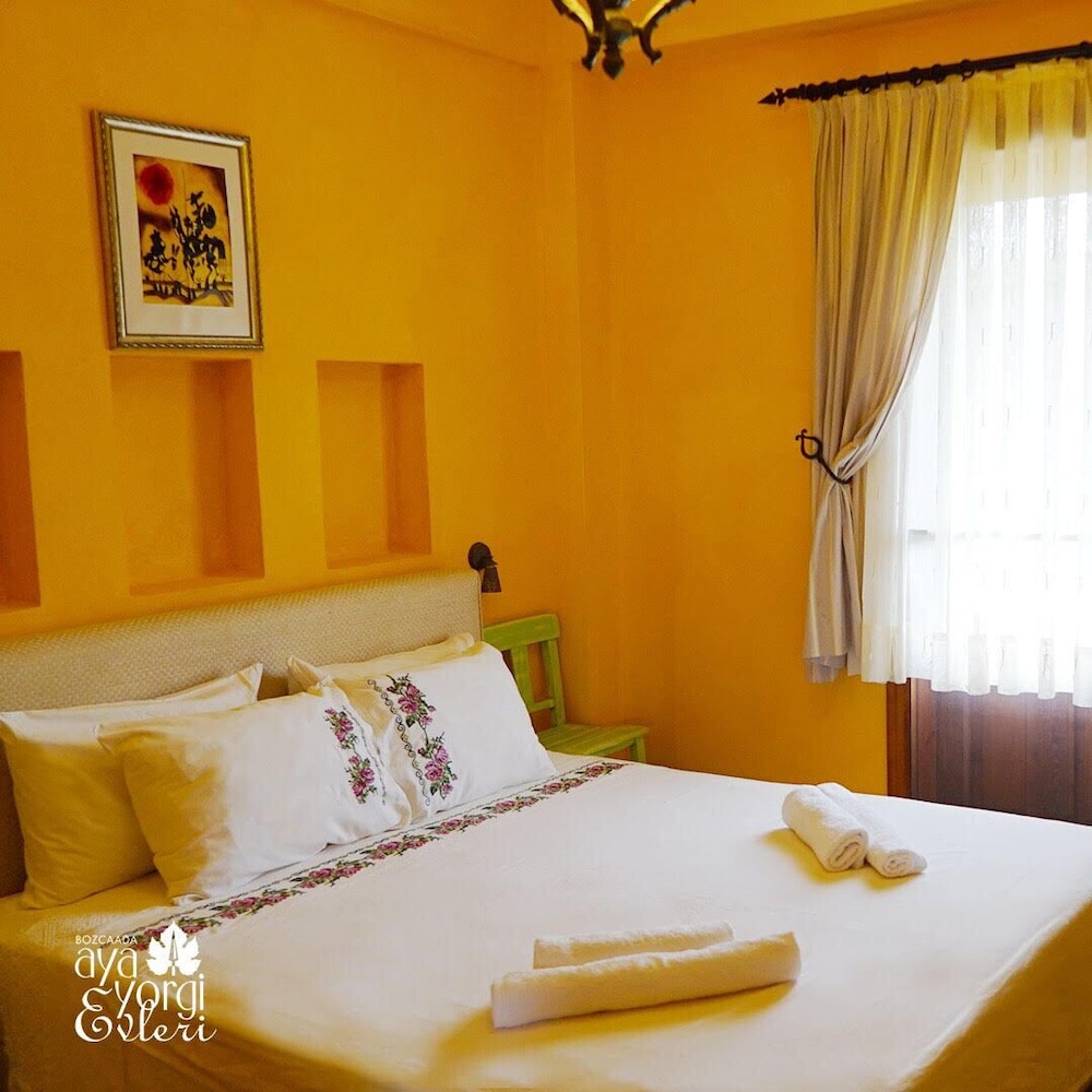 Standard Room, Garden View, Ground Floor photo 3