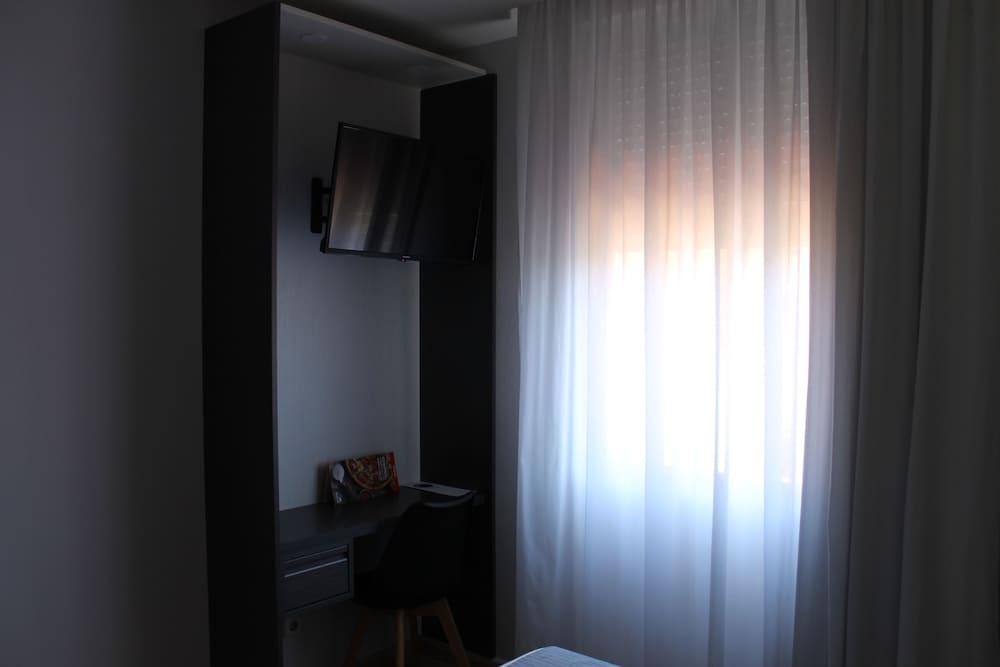 Double Room - Photo 3