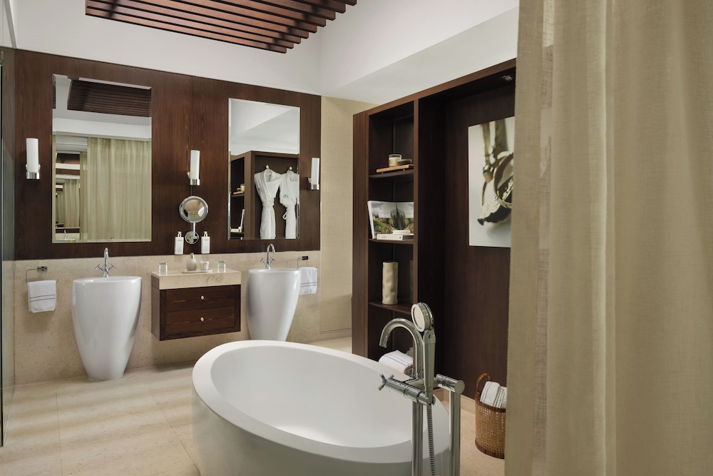 Polo View Suite with Terrace (3AD) thumbnail 5