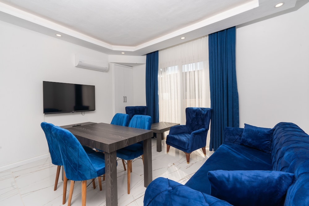 Luxury Apartment photo 1