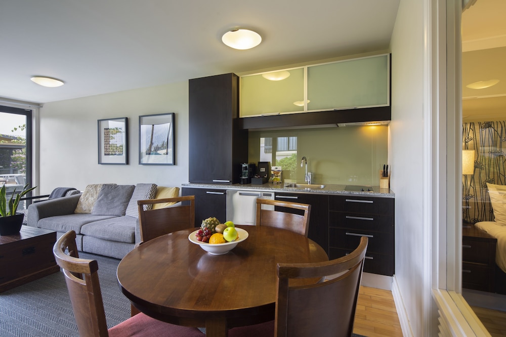 2 Bedroom Garden Suite - Photo 7