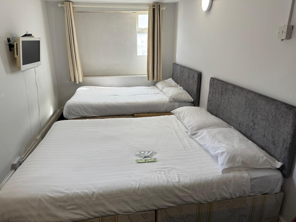 Premium Large Double Room 304