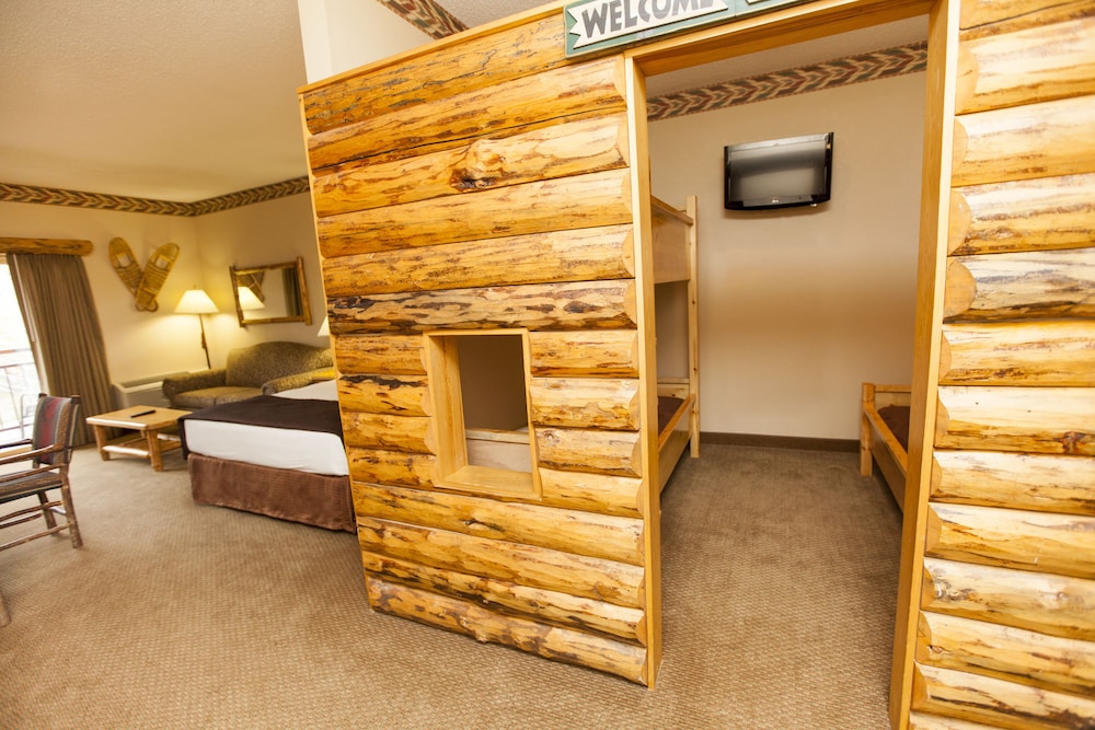 Kid Cabin Suite - Water Park Included photo 2