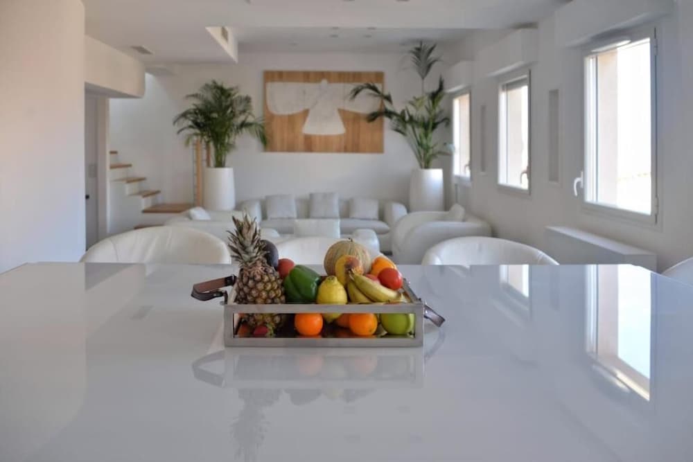 Panoramic Penthouse photo 3