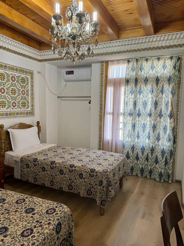 Deluxe Twin Room photo 2