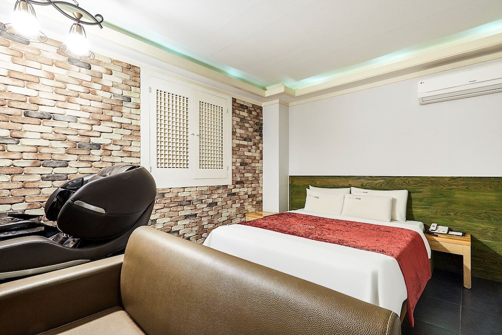 Luxury Room - Korean Buffet - Photo 6